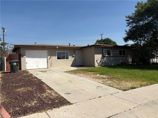 2004 W 15th, San Bernardino, CA 92411