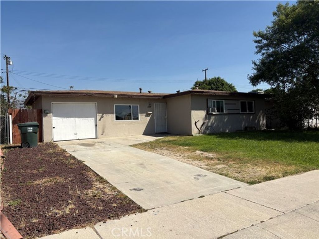 2004 W 15th, San Bernardino, CA 92411