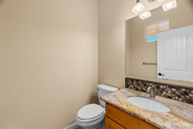 6551 36th Lane SE, Lacey, WA 98503