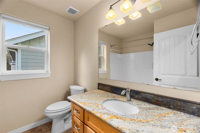 6551 36th Lane SE, Lacey, WA 98503