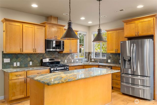 6551 36th Lane SE, Lacey, WA 98503