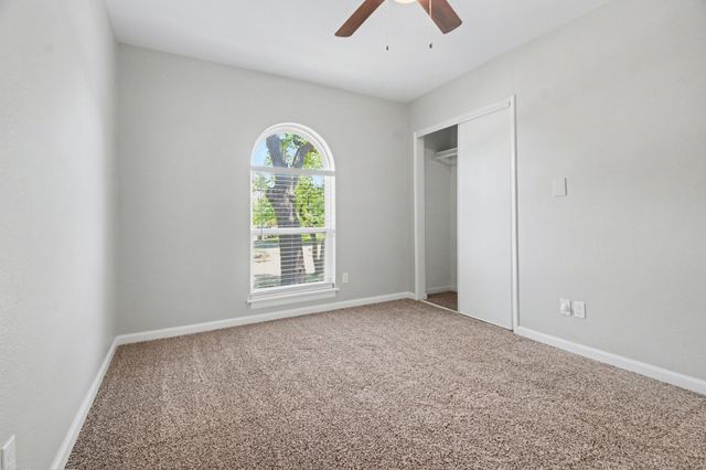 2901 Mill Trail, Carrollton, TX 75007