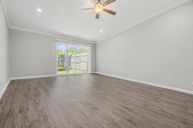 2901 Mill Trail, Carrollton, TX 75007