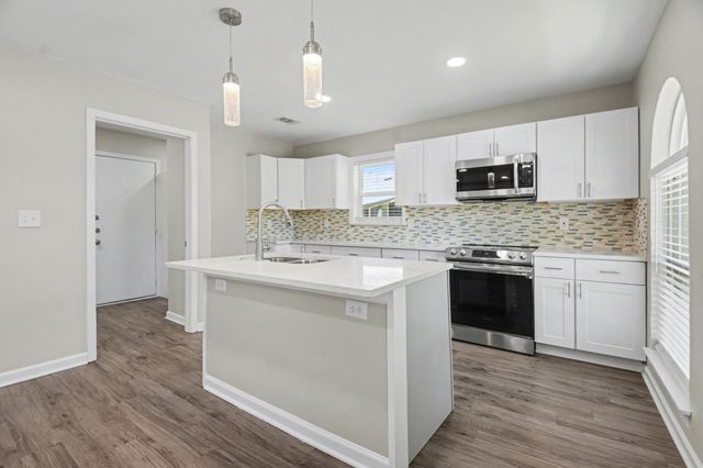 2901 Mill Trail, Carrollton, TX 75007