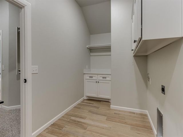 10449 SW 51st Street, Mustang, OK 73064