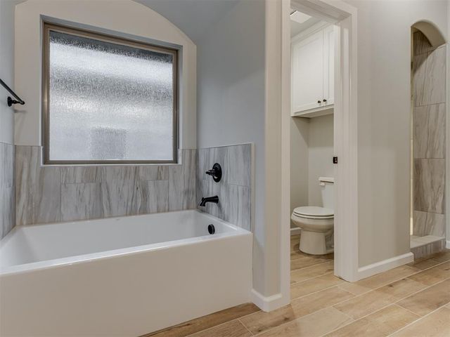 10449 SW 51st Street, Mustang, OK 73064
