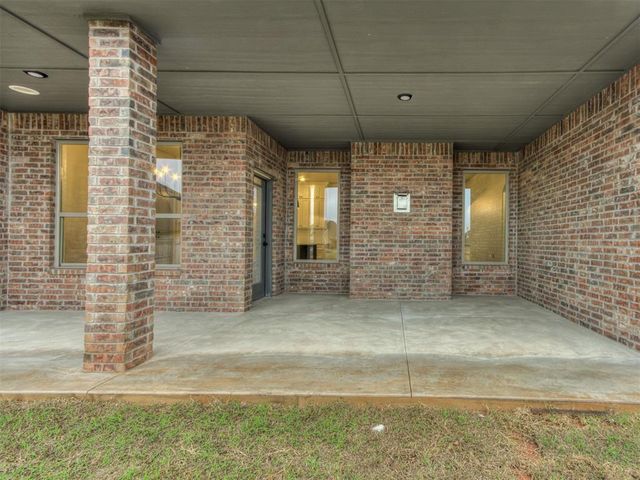 10449 SW 51st Street, Mustang, OK 73064