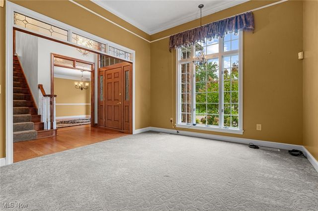 6446 Tallwood Circle NW, Canton, OH 44718