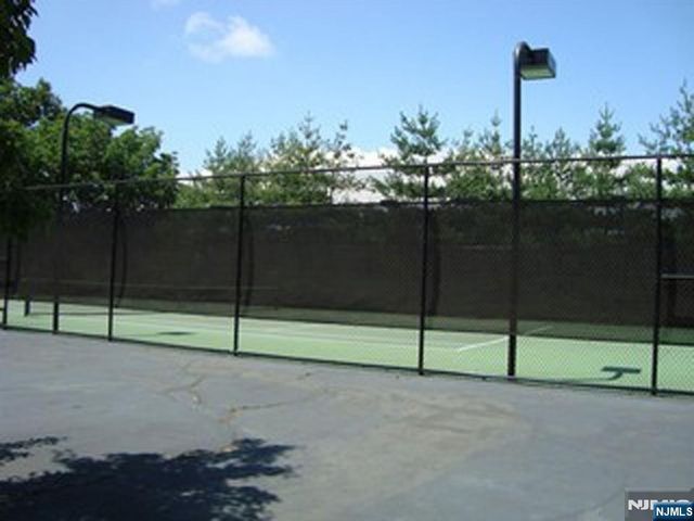 4 Horizon Road G5, Fort Lee, NJ 07024
