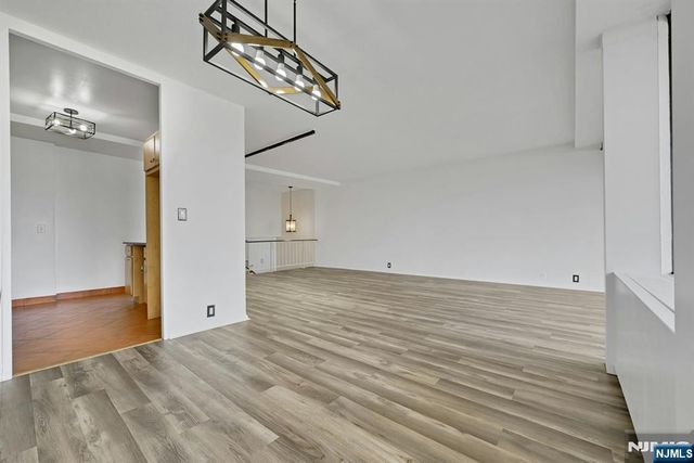 4 Horizon Road G5, Fort Lee, NJ 07024