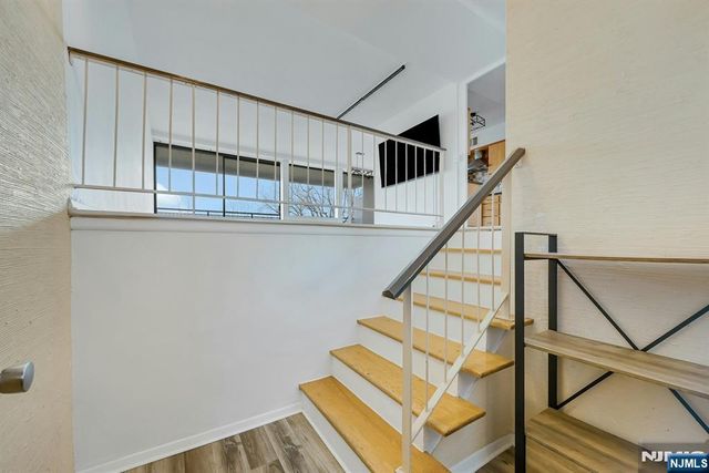 4 Horizon Road G5, Fort Lee, NJ 07024