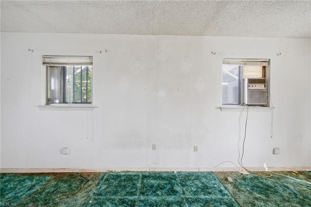 4909 Klamath RD, Virginia Beach, VA 23462