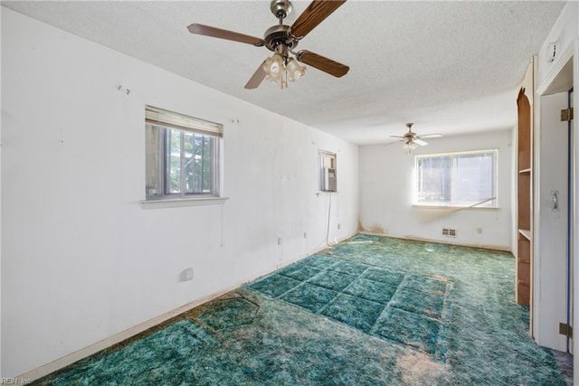 4909 Klamath RD, Virginia Beach, VA 23462