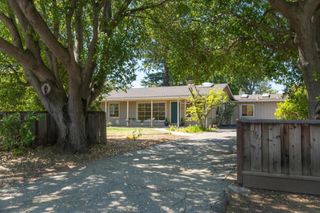 866 Echo Drive, Los Altos, CA 94024