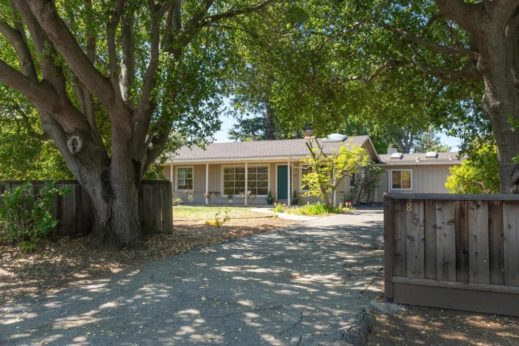 Image 1 of property listing at 866 Echo Drive, Los Altos, CA 94024