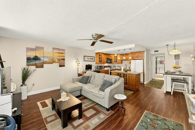 2612 PEARCE DRIVE 209, Clearwater, FL 33764