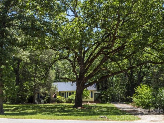5219 Crow Road, Mineral Springs, NC 28112