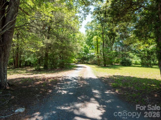 5219 Crow Road, Mineral Springs, NC 28112