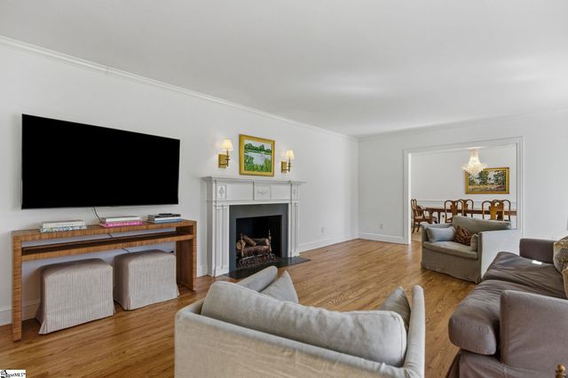 6 Broadmoor Drive, Greenville, SC 29615