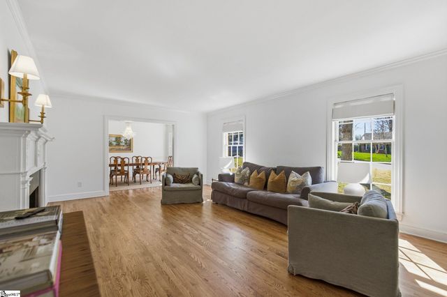 6 Broadmoor Drive, Greenville, SC 29615