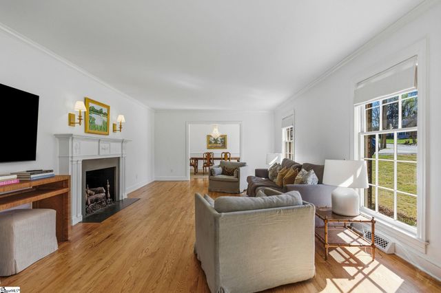 6 Broadmoor Drive, Greenville, SC 29615