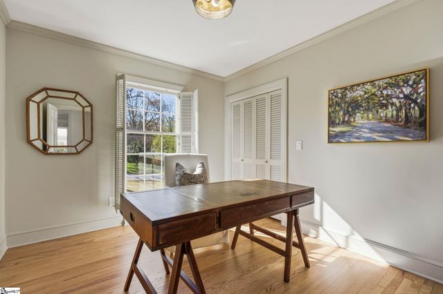 6 Broadmoor Drive, Greenville, SC 29615