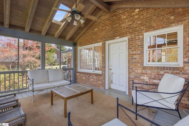 6 Broadmoor Drive, Greenville, SC 29615