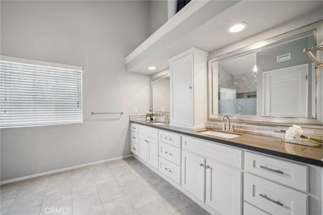 27301 Monforte, Mission Viejo, CA 92692