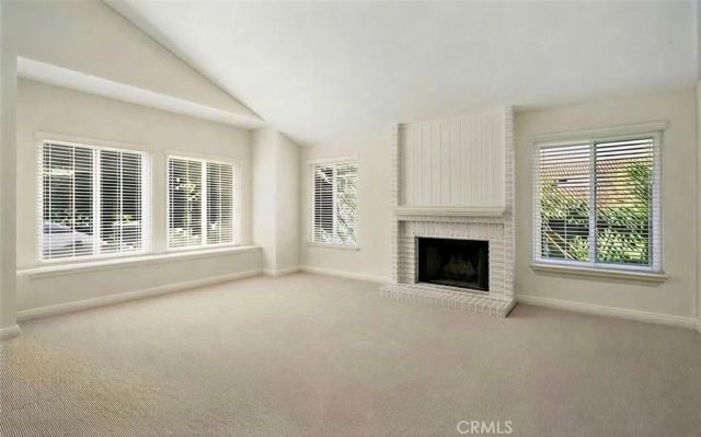 27301 Monforte, Mission Viejo, CA 92692