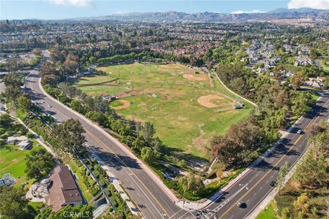 27301 Monforte, Mission Viejo, CA 92692