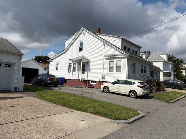 293 Sutton Avenue, East Providence, RI 02914
