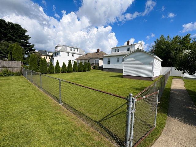 293 Sutton Avenue, East Providence, RI 02914