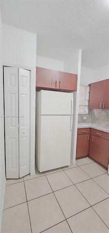 981 SW 6th Ct, Florida City, FL 33034