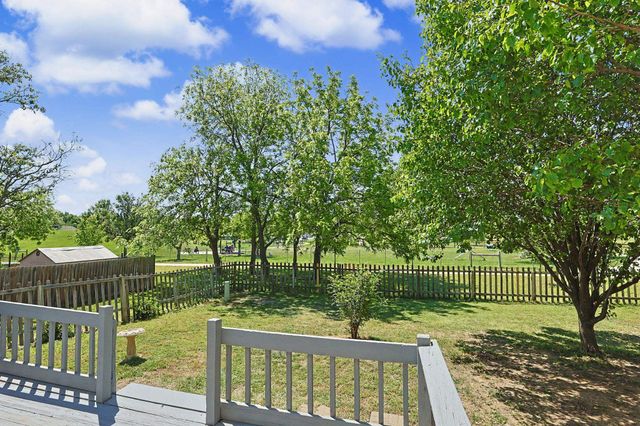 10013 E Bayley St, Wichita, KS 67207