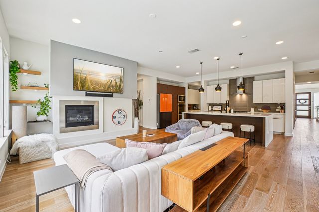 787 Benalla Drive, Frisco, TX 75036
