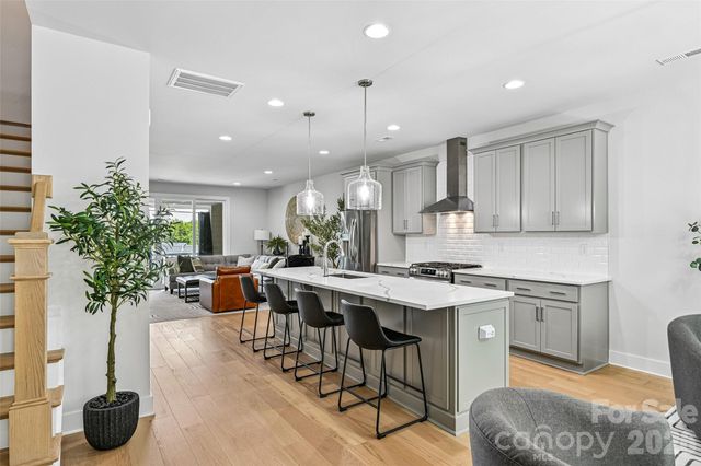 739 Beaty Street, Davidson, NC 28036