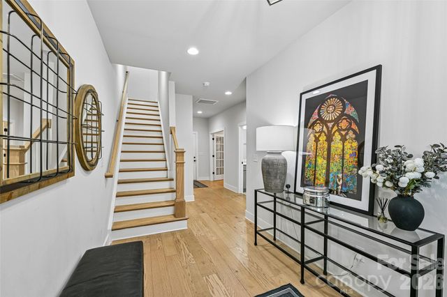 739 Beaty Street, Davidson, NC 28036