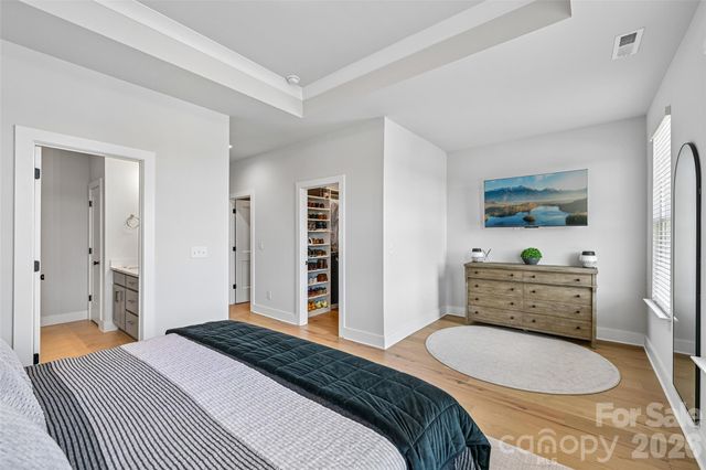 739 Beaty Street, Davidson, NC 28036