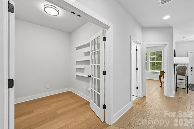 739 Beaty Street, Davidson, NC 28036