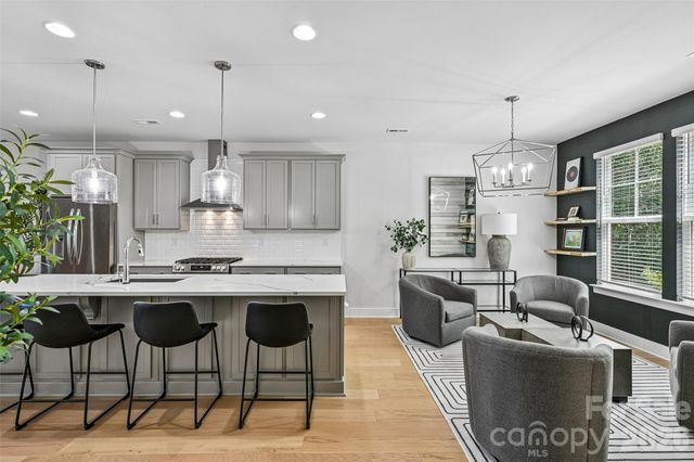 739 Beaty Street, Davidson, NC 28036