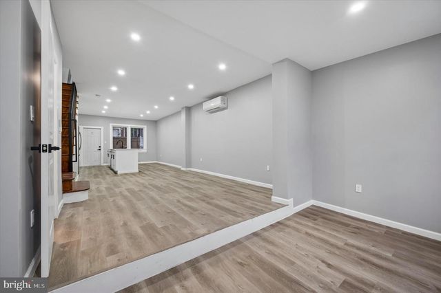 547 S YEWDALL ST, Philadelphia, PA 19143