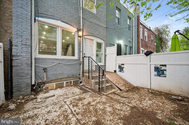 547 S YEWDALL ST, Philadelphia, PA 19143
