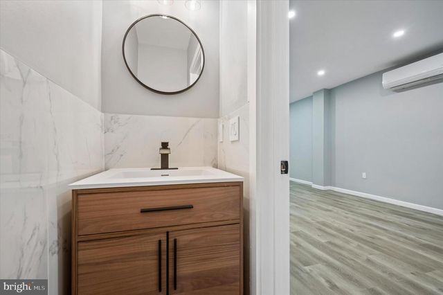 547 S YEWDALL ST, Philadelphia, PA 19143