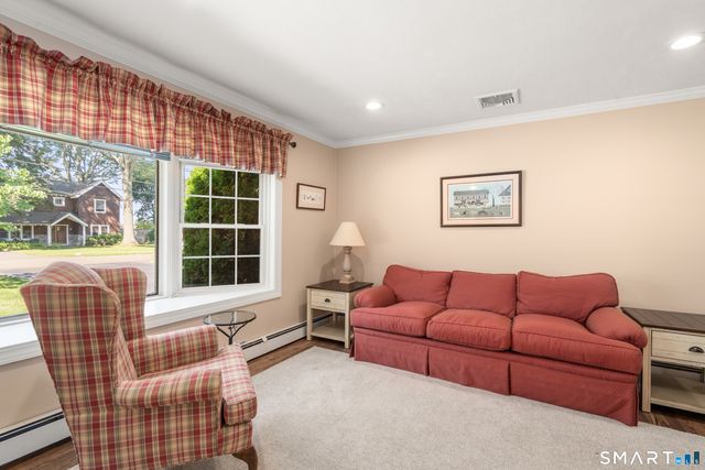 17 Winnipauk Drive, Norwalk, CT 06851