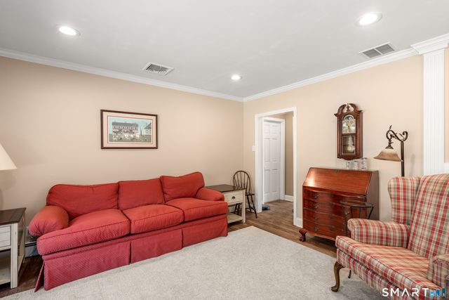 17 Winnipauk Drive, Norwalk, CT 06851