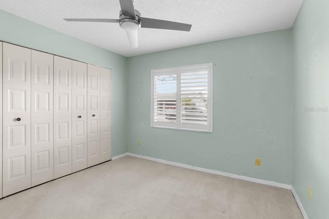 1102 HAREFIELD CIRCLE, Sun City Center, FL 33573