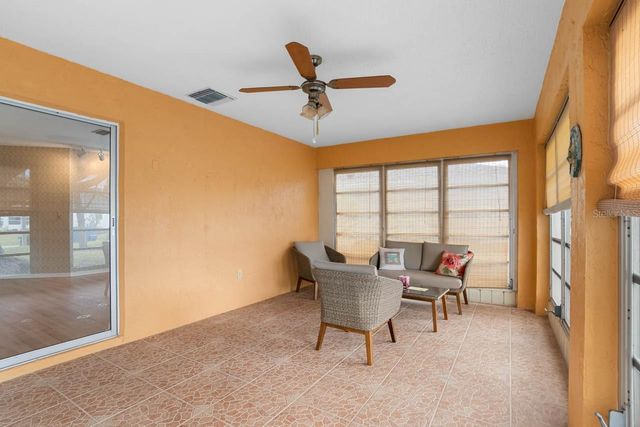 1102 HAREFIELD CIRCLE, Sun City Center, FL 33573