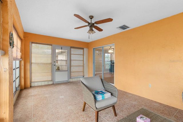 1102 HAREFIELD CIRCLE, Sun City Center, FL 33573