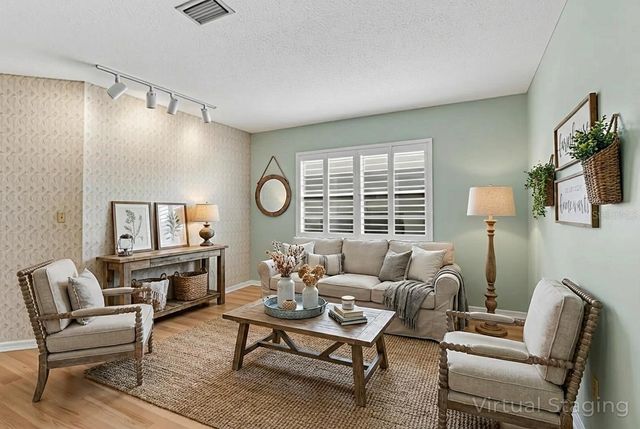 1102 HAREFIELD CIRCLE, Sun City Center, FL 33573