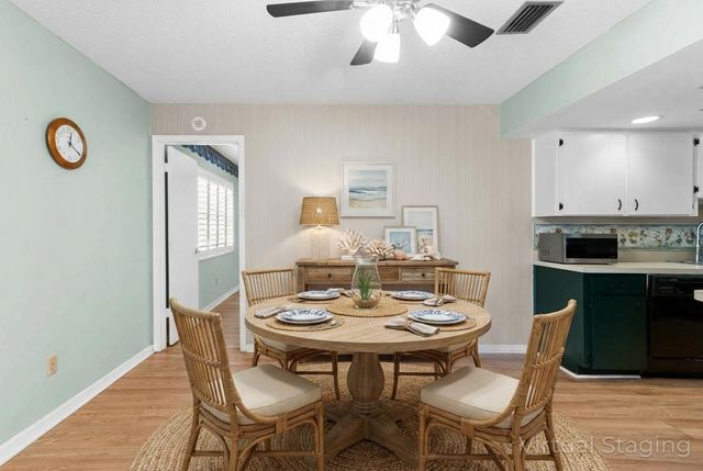 1102 HAREFIELD CIRCLE, Sun City Center, FL 33573